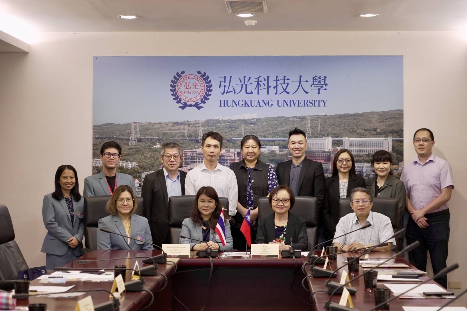 ม.วลัยลักษณ์ เอ็มโอยูกับ Hungkuang University ไต้หวัน นำร่องส่งน.ศ.เรียนกับเชฟรางวัล ม.วลัยลักษณ์ เอ็มโอยูกับ Hungkuang University ไต้หวัน นำร่องส่งน.ศ.เรียนกับเชฟรางวัล
