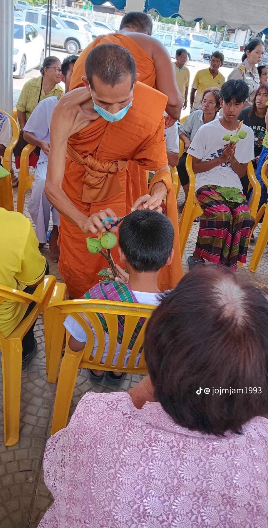 บุรีรัมย์ แม่เณรในคลิปเผยความรู้สึในรอบ 5 ปี ที่เจอลูก บุรีรัมย์ แม่เณรในคลิปเผยความรู้สึในรอบ 5 ปี ที่เจอลูก