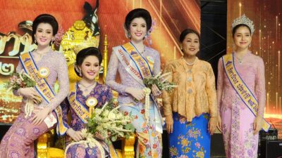 ยะลา.- ผลประกวดธิดานิบง ประจำปี 2567 สาวงามหมายเลข 3 สังกัดอำเภอกาบัง & ร้านรสนิยม คว้ามงกุฎไปครอง ยะลา.- ผลประกวดธิดานิบง ประจำปี 2567 สาวงามหมายเลข 3 สังกัดอำเภอกาบัง & ร้านรสนิยม คว้ามงกุฎไปครอง