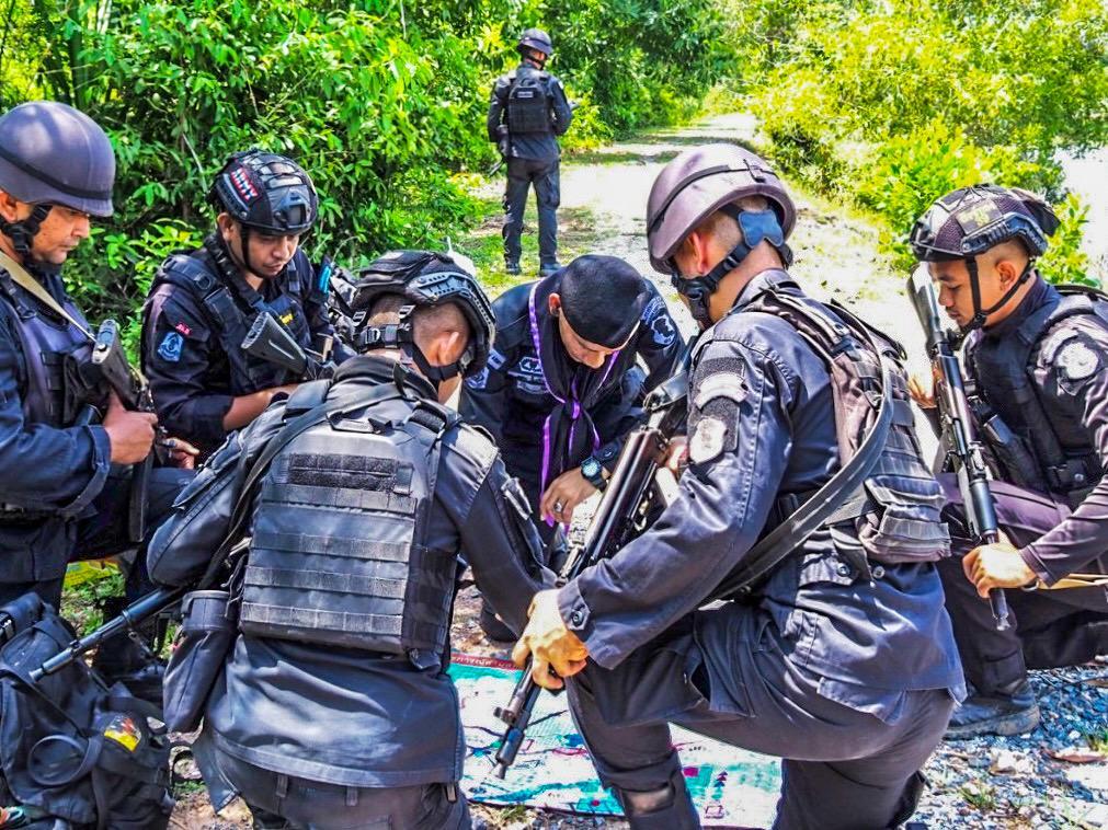 “ทหารพราน 44” ห่วงใย ใส่ใจกำลังพล ในระหว่างการปฏิบัติหน้าที่ เขตพื้นที่รับผิดชอบทั้ง 4 อำเภอ ประกอบไปด้วย อ.สายบุรี, อ.กะพ้อ, อ.ทุ่งยางแดง และ อ.ไม้แก่น จ.ปัตตานี “ทหารพราน 44” ห่วงใย ใส่ใจกำลังพล ในระหว่างการปฏิบัติหน้าที่ เขตพื้นที่รับผิดชอบทั้ง 4 อำเภอ ประกอบไปด้วย อ.สายบุรี, อ.กะพ้อ, อ.ทุ่งยางแดง และ อ.ไม้แก่น จ.ปัตตานี
