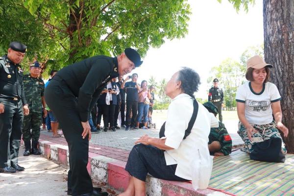 “บิ๊กเขียว”รองแม่ทัพภาคที่ 4 ลงพื้นที่ตรวจเยี่ยมการตรวจเลือกทหารกองเกินประจำปี 2568 ที่จังหวัดสุราษฎร์ธานี “บิ๊กเขียว”รองแม่ทัพภาคที่ 4 ลงพื้นที่ตรวจเยี่ยมการตรวจเลือกทหารกองเกินประจำปี 2568 ที่จังหวัดสุราษฎร์ธานี