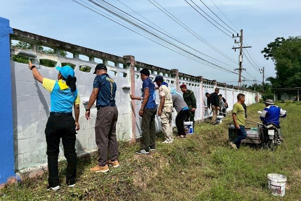 สงขลา – คณะขับเคลื่อนการพูดคุยสันติสุขระดับพื้นที่ (คพท.) จัดกิจกรรม “แต้มสีเพื่อน้อง” สร้างสันติสุขผ่านการบูรณาการความร่วมมือในชุมชน สงขลา – คณะขับเคลื่อนการพูดคุยสันติสุขระดับพื้นที่ (คพท.) จัดกิจกรรม “แต้มสีเพื่อน้อง” สร้างสันติสุขผ่านการบูรณาการความร่วมมือในชุมชน