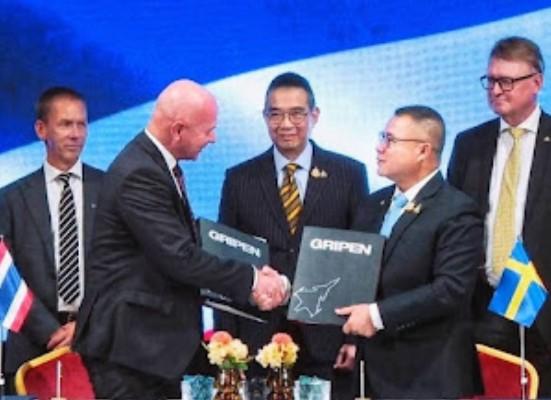 กองทัพอากาศ ทำพิธีลงนามสัญญาจัดหาเครื่องบินขับไล่โจมตี Gripen E/F และข้อตกลงการชดเชยนำเข้ายุทโธปกรณ์ ประเทศสวีเดน กองทัพอากาศ ทำพิธีลงนามสัญญาจัดหาเครื่องบินขับไล่โจมตี Gripen E/F และข้อตกลงการชดเชยนำเข้ายุทโธปกรณ์ ประเทศสวีเดน