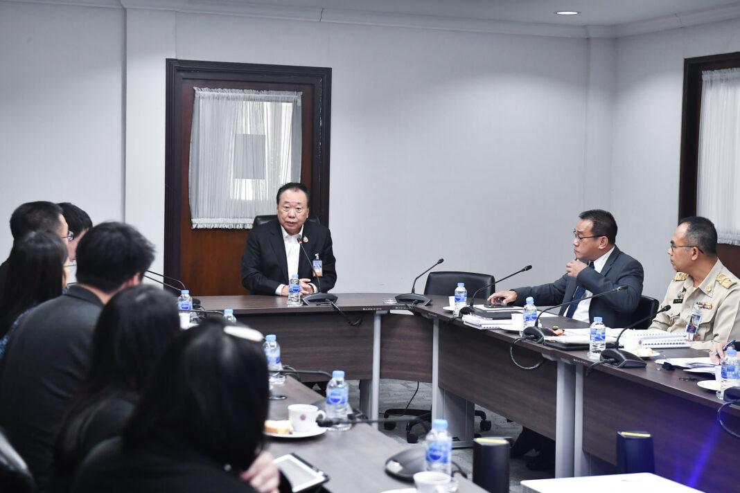 สำนักนายกฯ.- รมต. นร. “สุชาติ” หารือ พศ. บัญชีจุฬาฯ และ ธ.กรุงไทย เร่งจัดทำ “บัญชีมาตรฐานวัด” ให้แก่วัดทั่วประเทศ สำนักนายกฯ.- รมต. นร. “สุชาติ” หารือ พศ. บัญชีจุฬาฯ และ ธ.กรุงไทย เร่งจัดทำ “บัญชีมาตรฐานวัด” ให้แก่วัดทั่วประเทศ