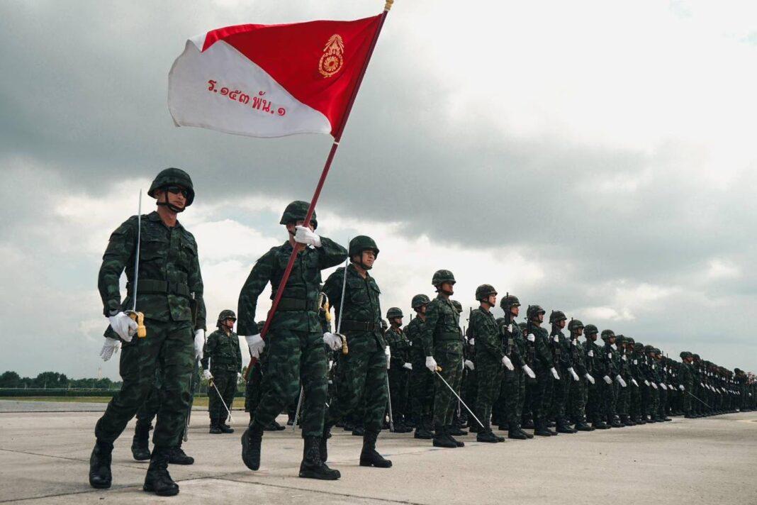 พล.ร.15 .- พิธีกรรมแห่งศรัทธาในค่ายสมเด็จพระสุริโยทัย ทบ.เนี๊ยบทุกระเบียบ โค้งสุดท้ายในการซ้อมของ “ร.153 พัน.1” เข้มข้นทุกระเบียบนิ้ว หัวใจนักรบพร้อมรับวันกองทัพไทย พล.ร.15 .- พิธีกรรมแห่งศรัทธาในค่ายสมเด็จพระสุริโยทัย ทบ.เนี๊ยบทุกระเบียบ โค้งสุดท้ายในการซ้อมของ “ร.153 พัน.1” เข้มข้นทุกระเบียบนิ้ว หัวใจนักรบพร้อมรับวันกองทัพไทย